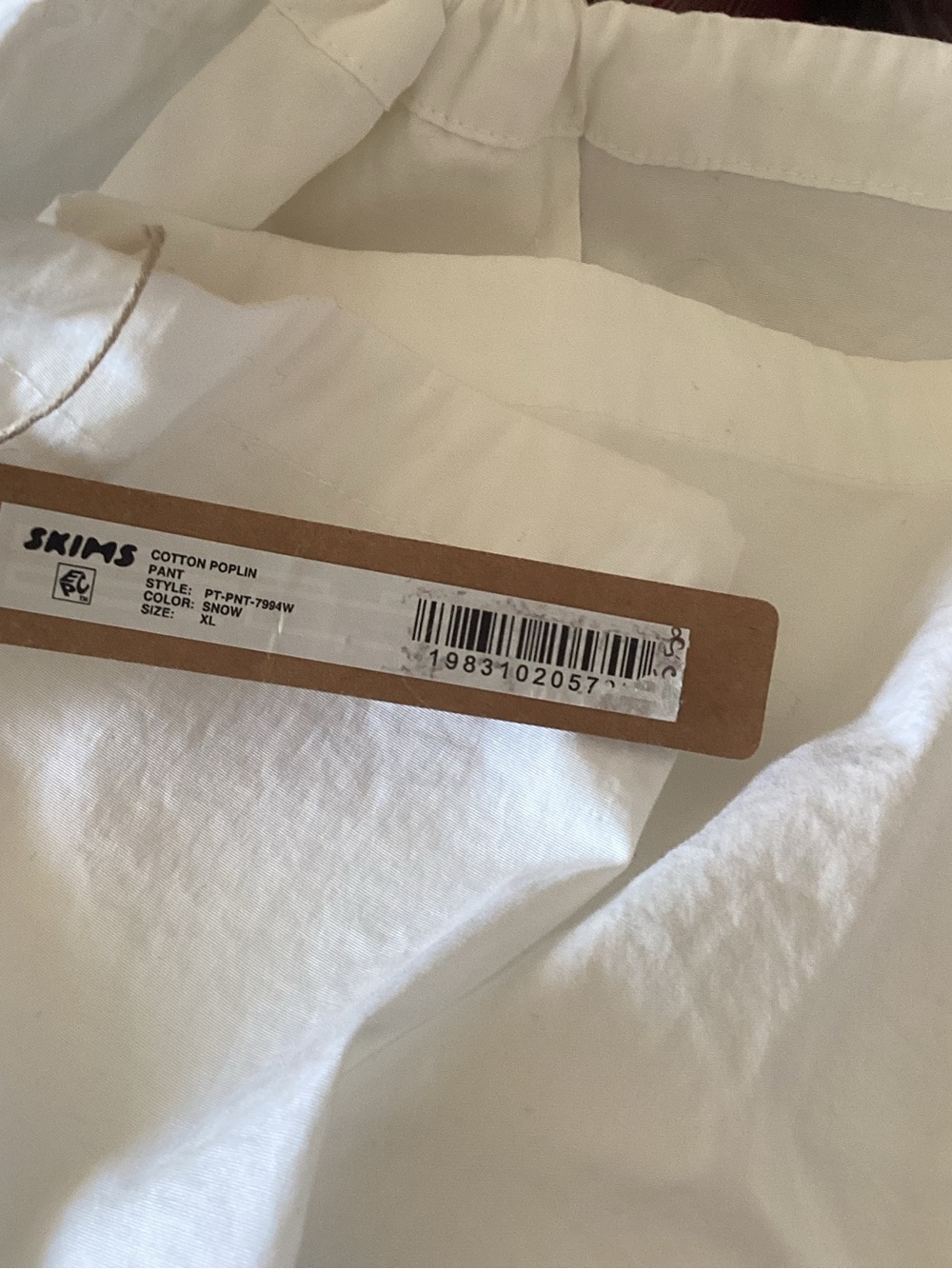 Skims Xl white flair white XL Lady’s pant - Picture 2 of 2